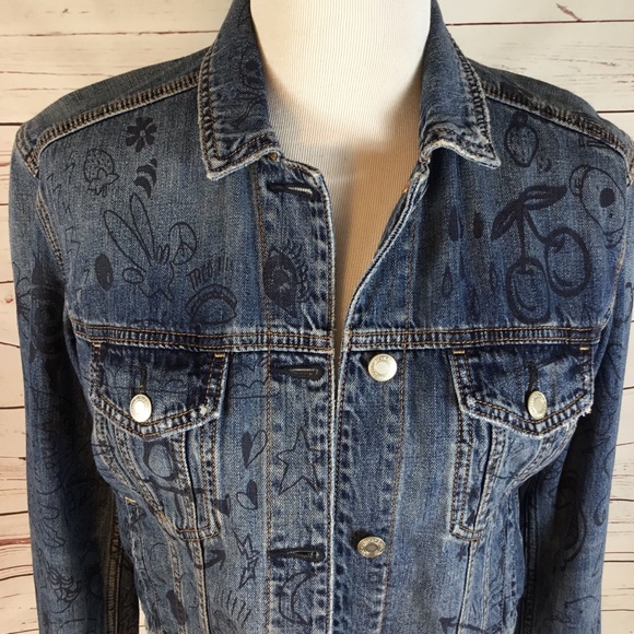 American Eagle Outfitters Graffiti Denim Jacket - Picture 2 of 9